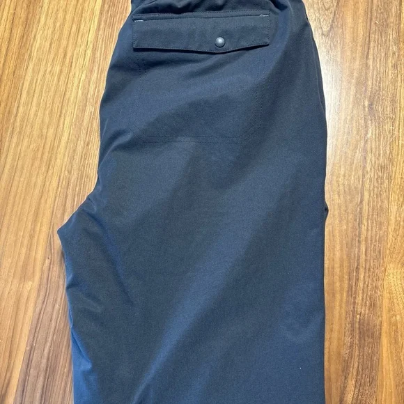 L.L. Bean Men’s Multisport Joggers size Large black Hiking Lined Outdoor - Picture 3 of 3